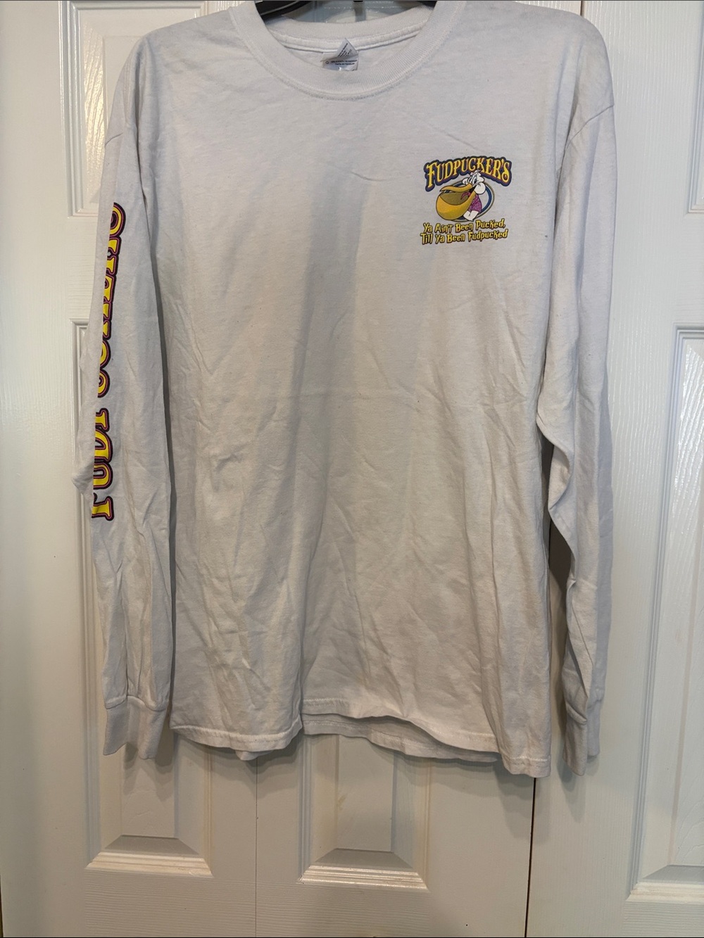 Fuddruckers White Long Sleeve Logo Tee 781
